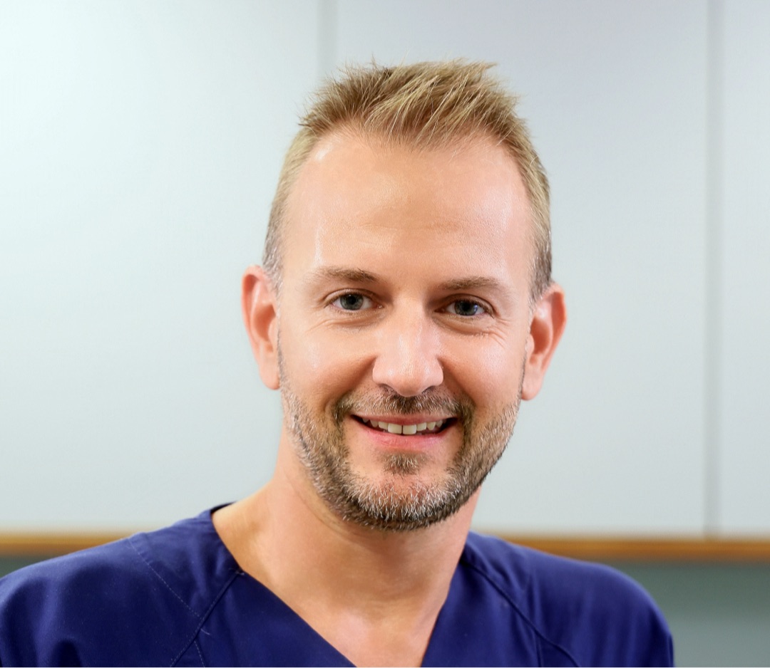 Dr. Starcea